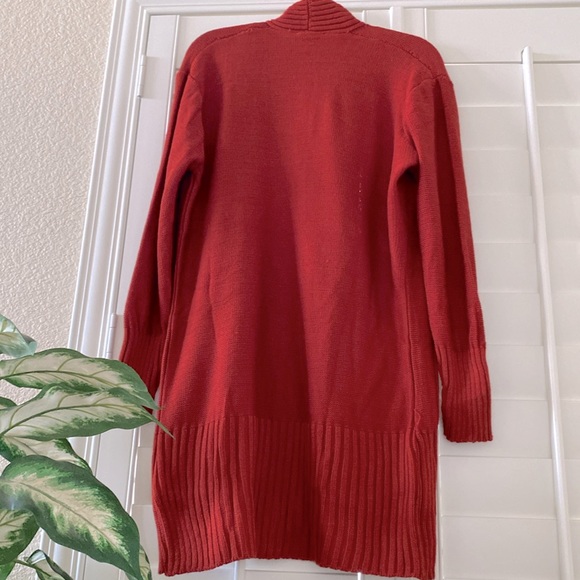 CCK Style | Long Cardigan Sweater - Picture 2 of 5